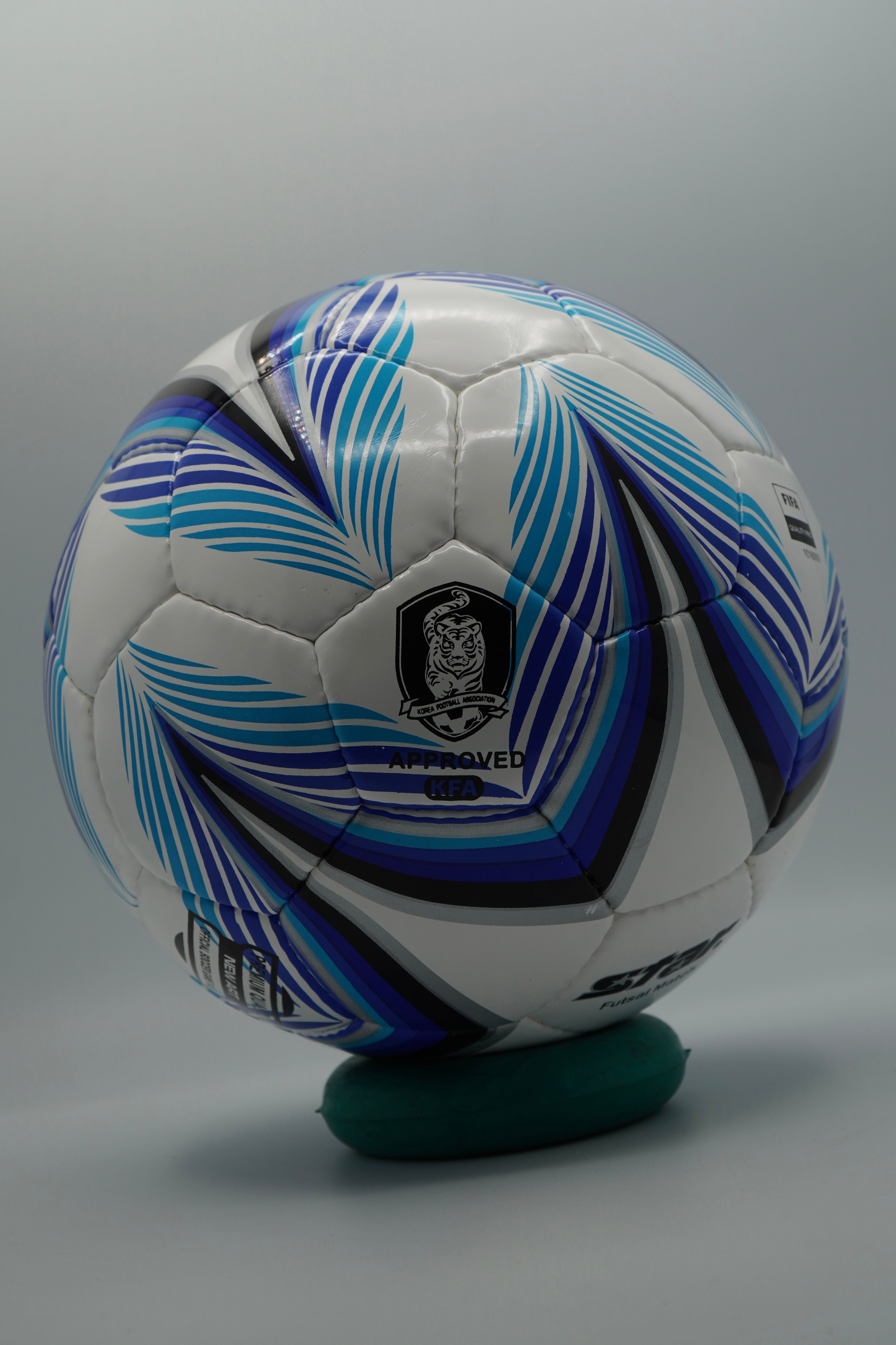 Star Polaris Futsal Match Ball (FIFA Quality Pro) - White/Blue