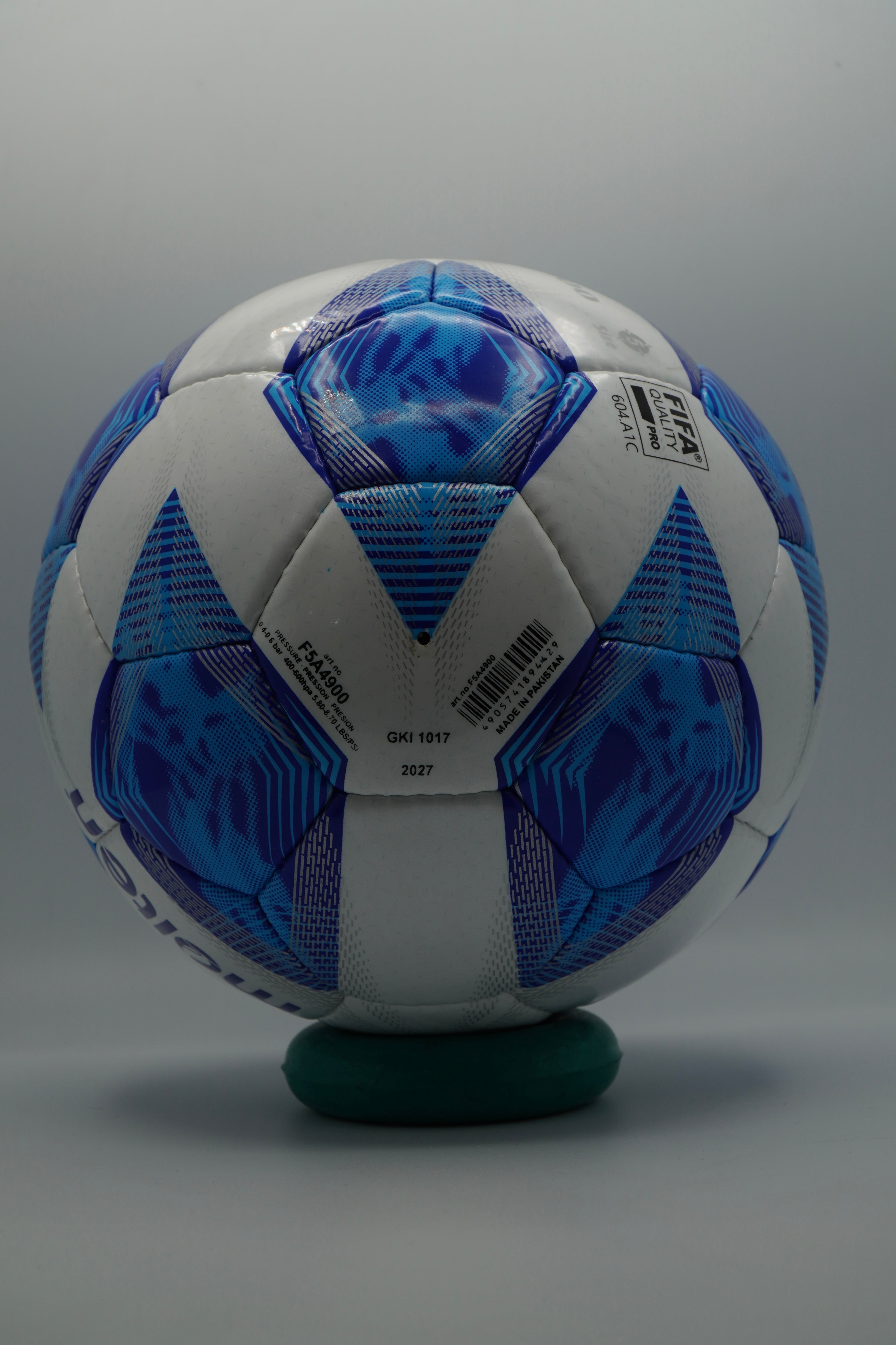 Molten Vantaggio 4900 AFC Match Ball (FIFA Quality Pro)