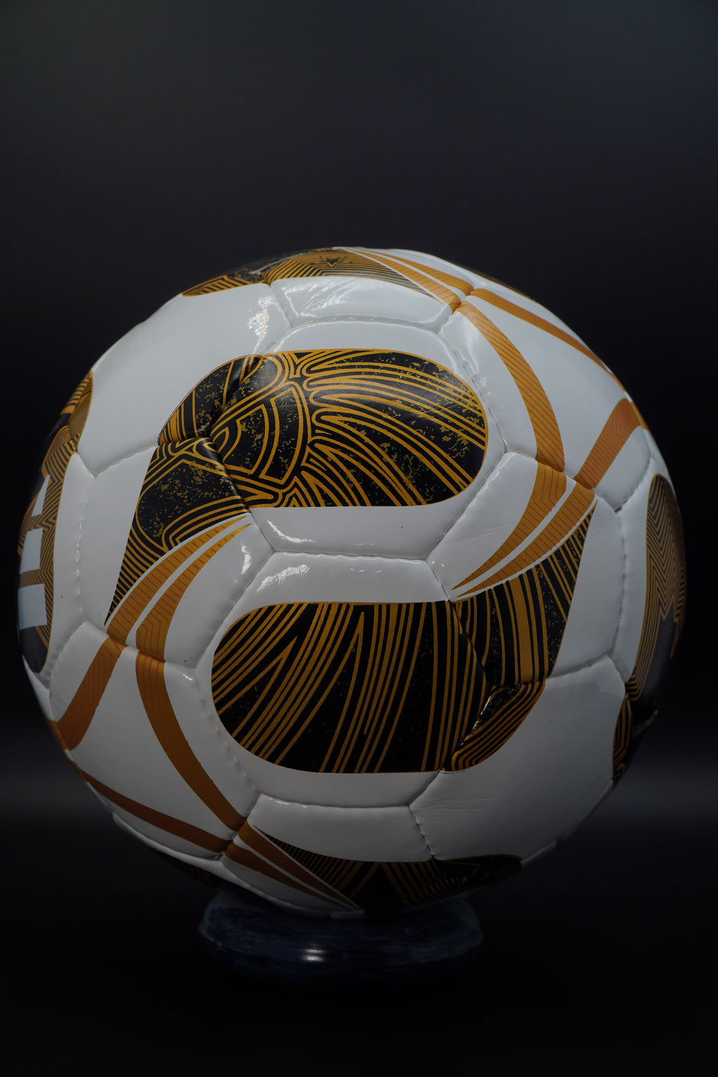 Adidas Trionda FIFA World Cup Final 2026 Ball - Size 5 (Hand-Stitched)  Certification: FIFA Quality