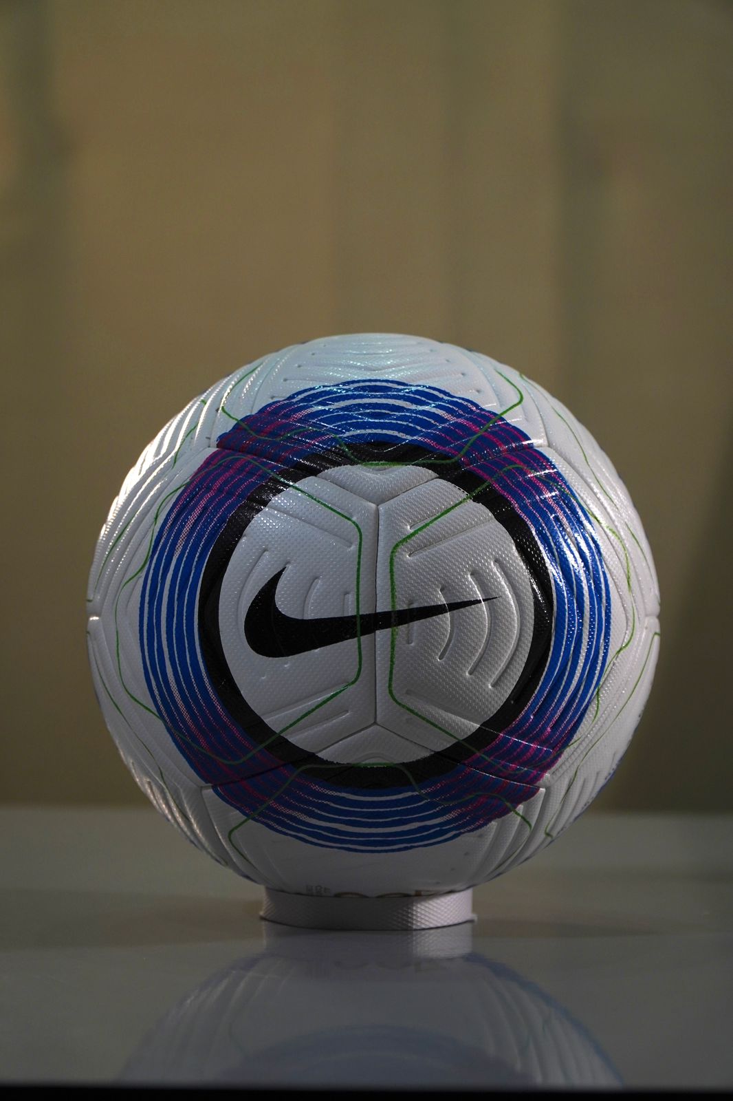 Nike Flight Premier League