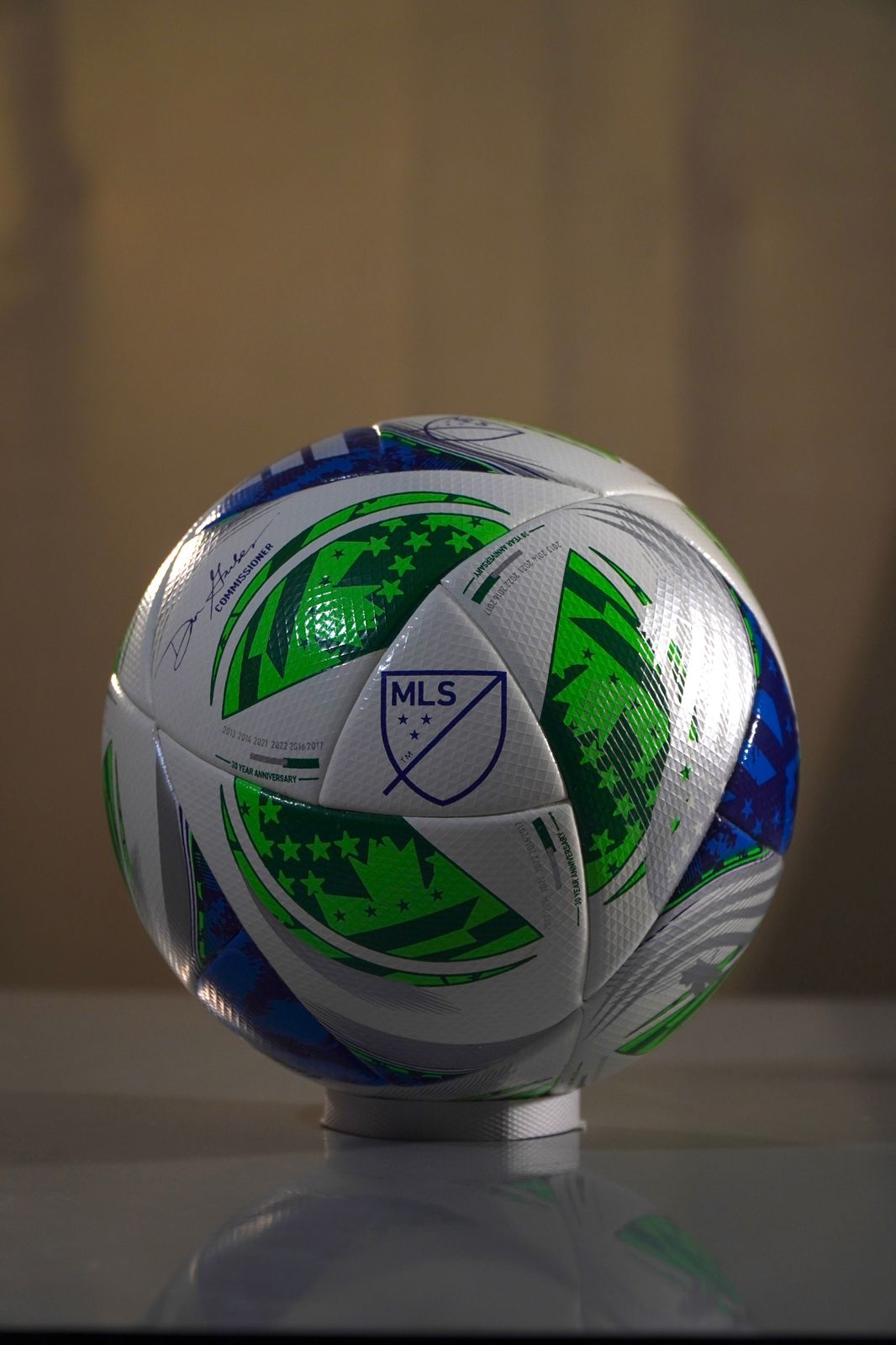 Adidas MLS Pro 2024 – 30th Anniversary Edition