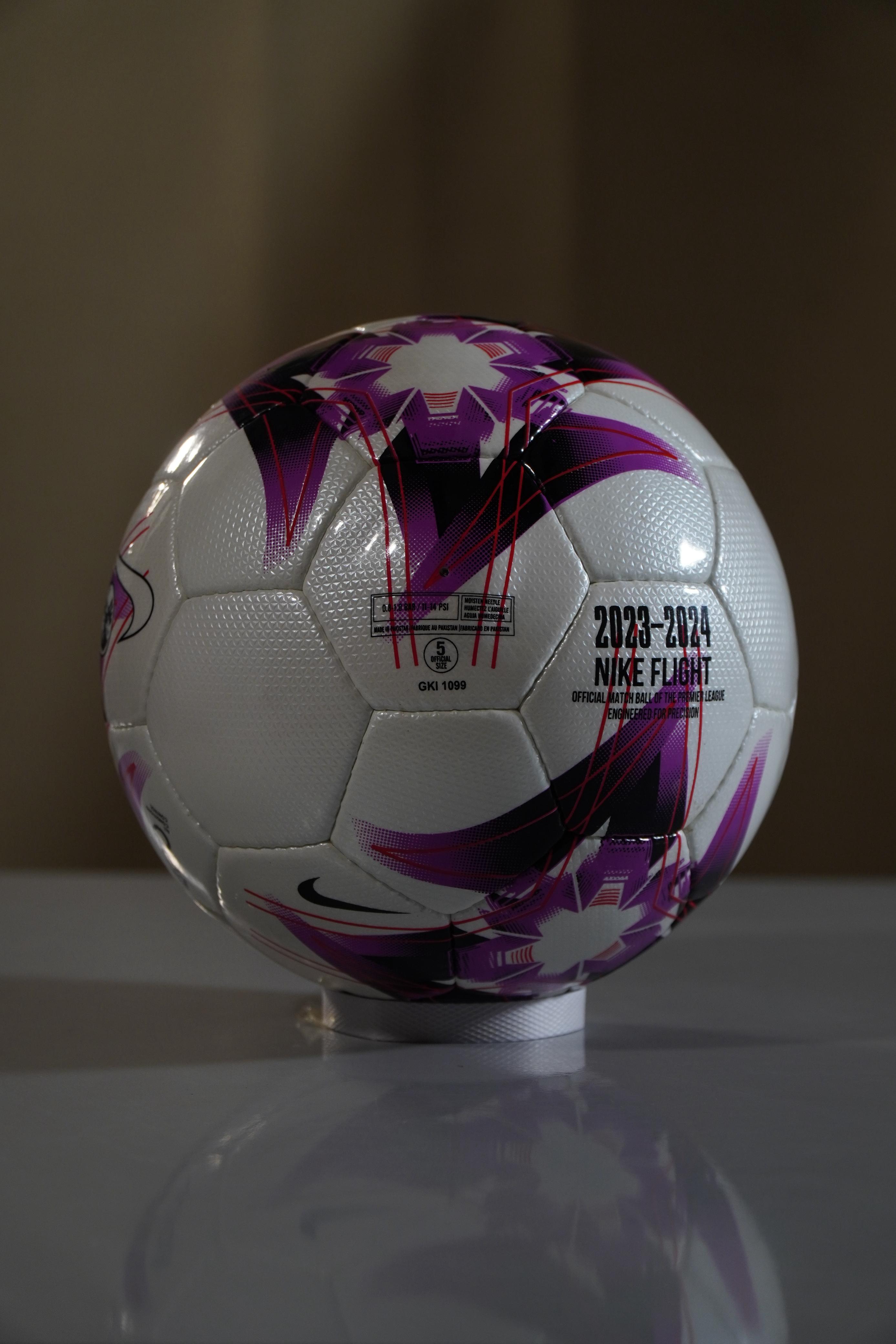 Nike Flight 2023-2024 Premier League Ball
